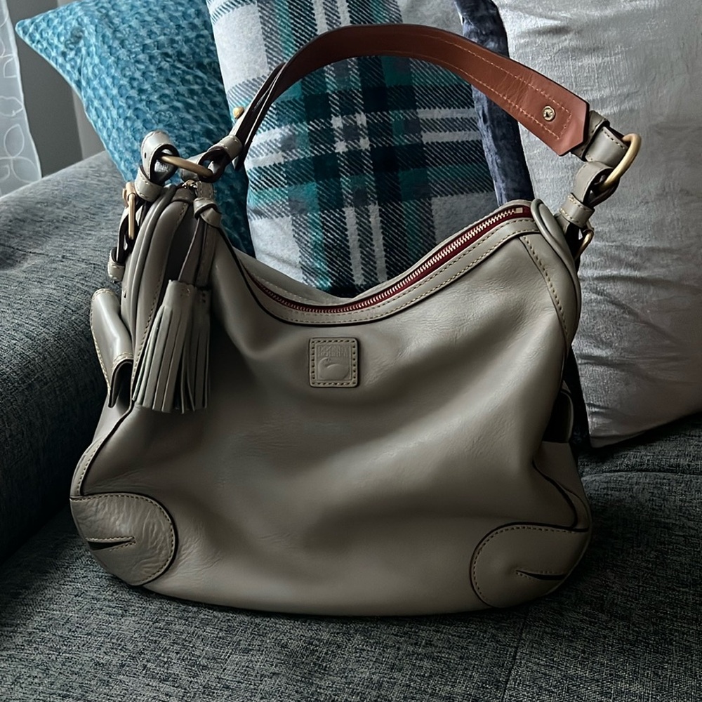 EUC-like new Dooney and Burke Florentine side pocket hobo. Light Taupe color.